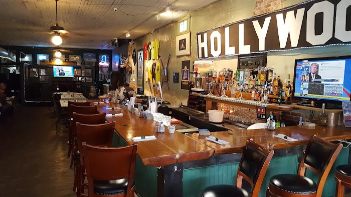 The Hollywood Cafe