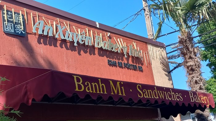 An Xuyên Bakery