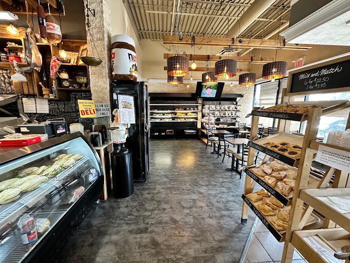 La Casa Dolce Bakery & Cafe