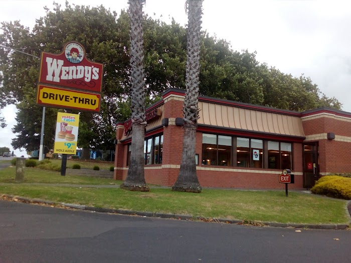 Wendy’s Hamburgers – Mt Wellington